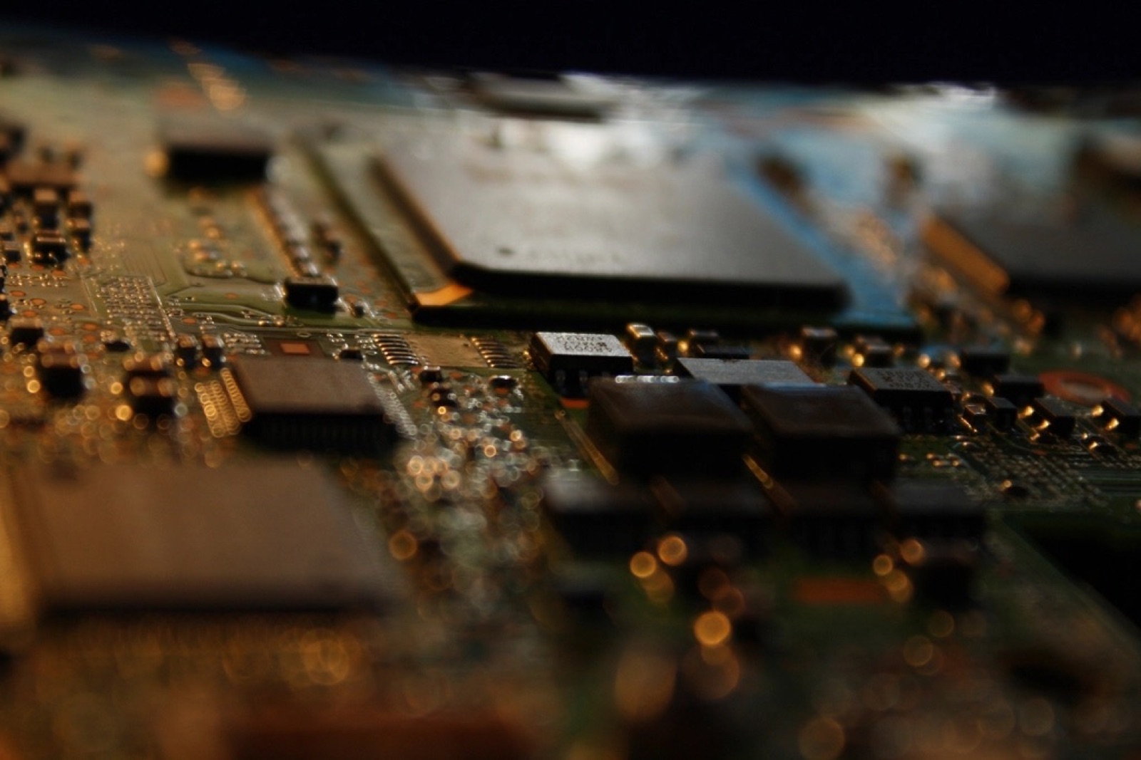 How to read AI benchmark claims carefully
